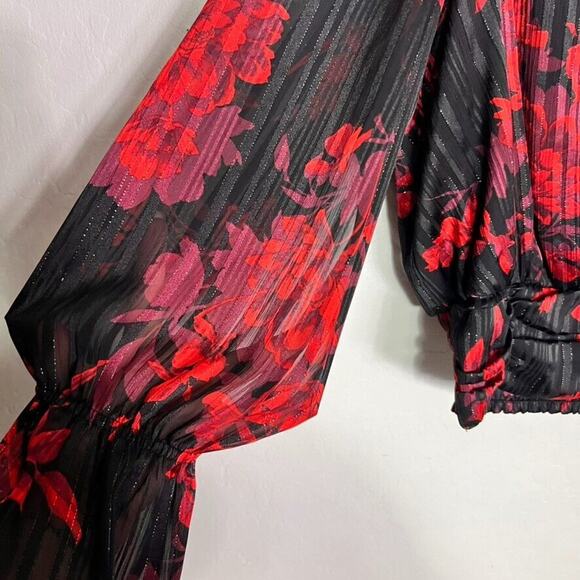 Lane Bryant Dress Shirt 16 Classic Black And Red Floral Flirty Cropped - Picture 5 of 13